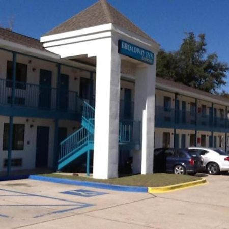 Broadway Inn Express Biloxi Exterior foto